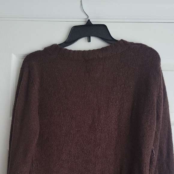 Brown V-Neck Women's Sweater - Picture 8 of 10